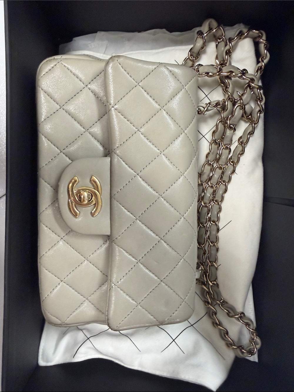 Classic Single Flap Bag Quilted Lambskin Mini Grey